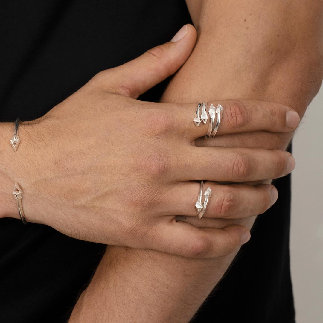 Singula-jewelry-silver-cupids-arrow-rings-men