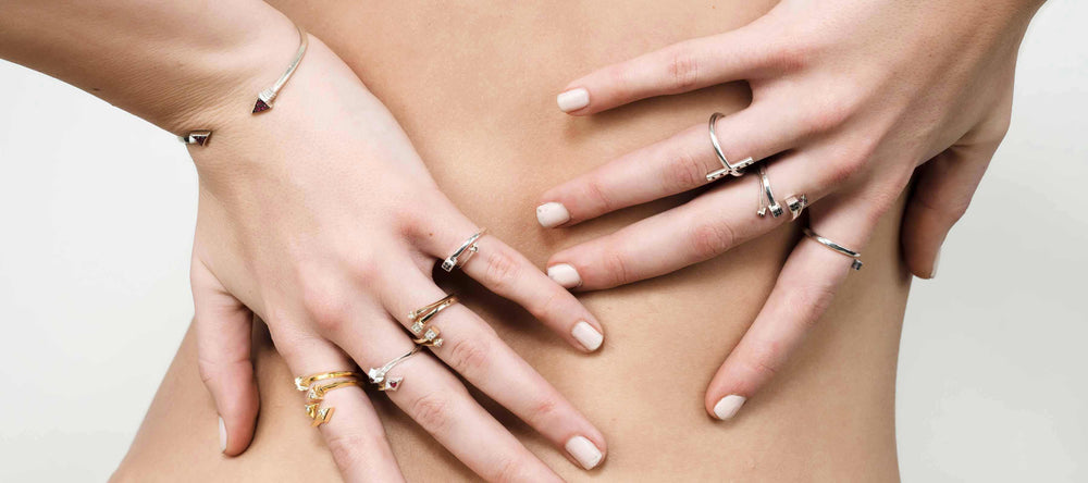 Singula-jewelry-women-rings-gold-silver-gems