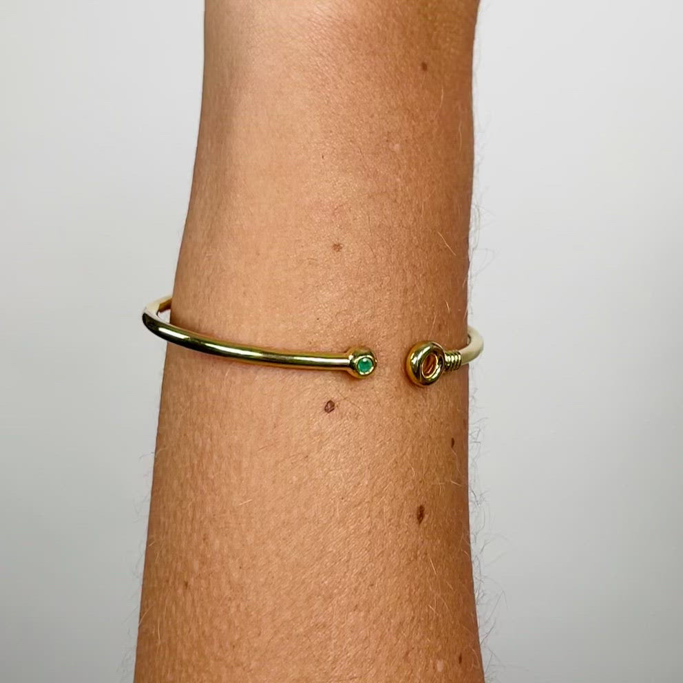  Singula-jewelry-gold-emerald-celestial-circle-bracelet-women