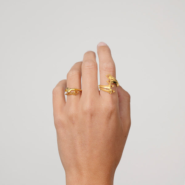    Singula-jewelry-gold-cupids-arrow-rings-women