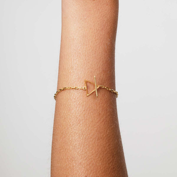    Singula-jewelry-gold-humanity-chain-bracelet-women