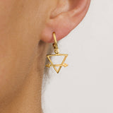 Singula-jewelry-gold-humanity-short-earrings