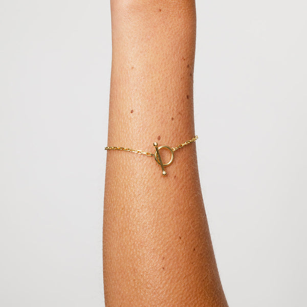    Singula-jewelry-gold-infinity-chain-bracelet-women