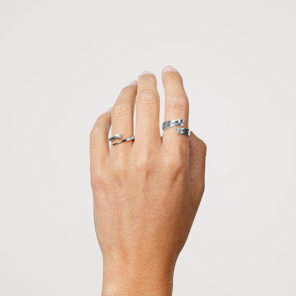    Singula-jewelry-silver-divin-nail-rings-women