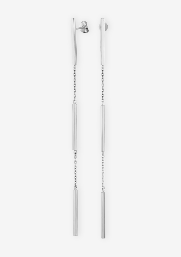    Singula-jewelry-silver-magnicity-long-earrings