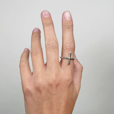 Singula-jewelry-silver-axis-ring-women